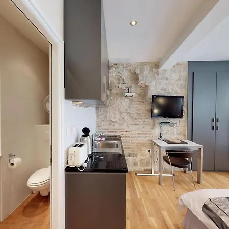 Diocletian Studio Apartments Split Exterior photo